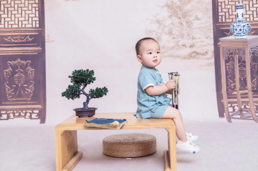 平凉孕妇尖肚子和圆肚子